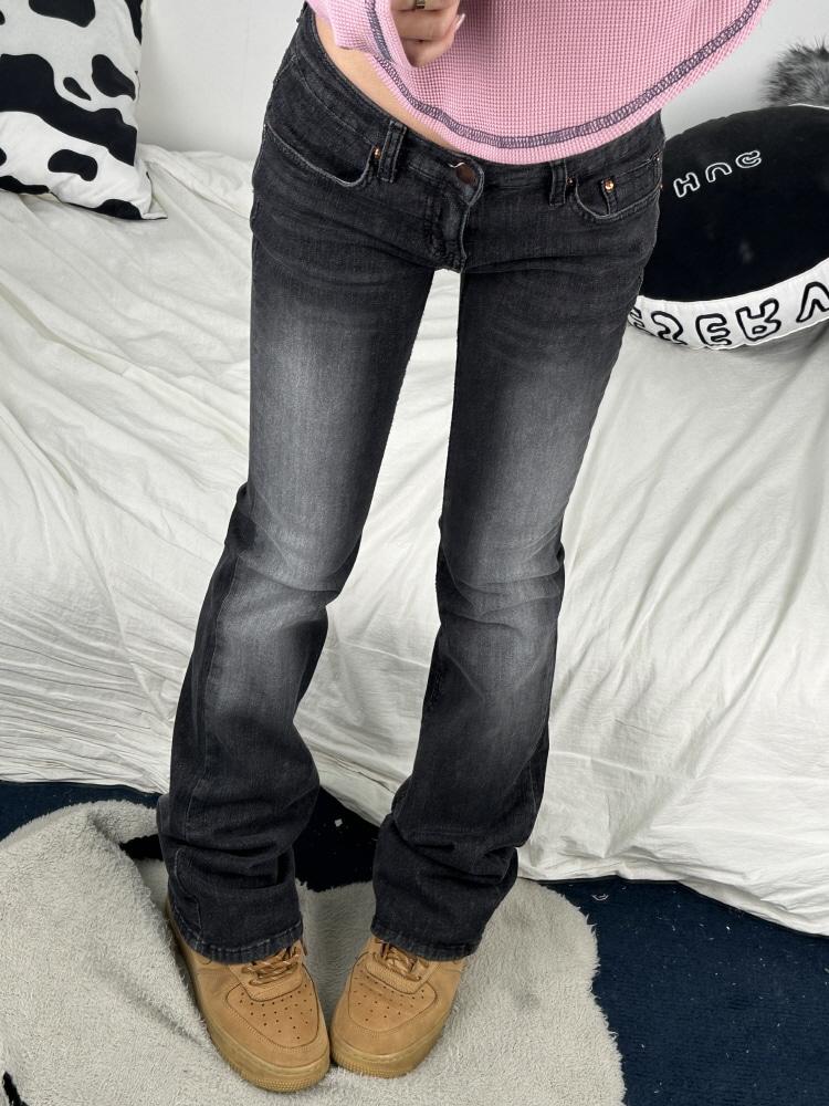 더블 샌드 로우 워싱 포인트 업 부츠컷 팬츠(흑청)