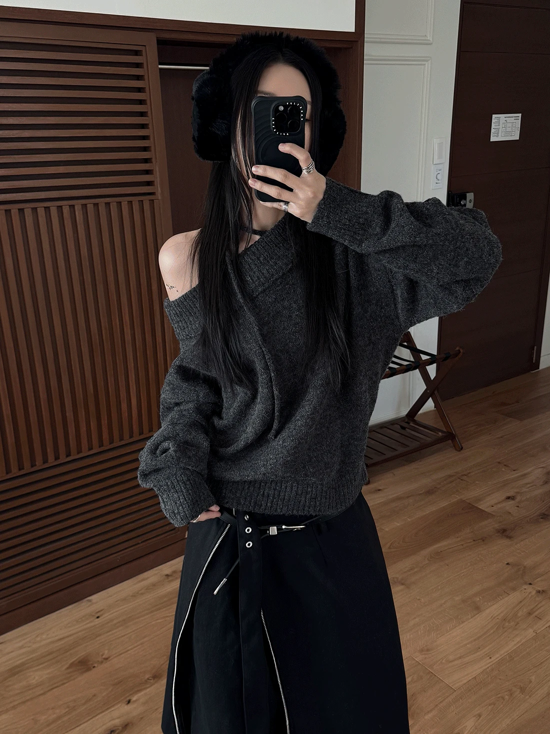 WOOL ALPACA OFF KNITWEAR