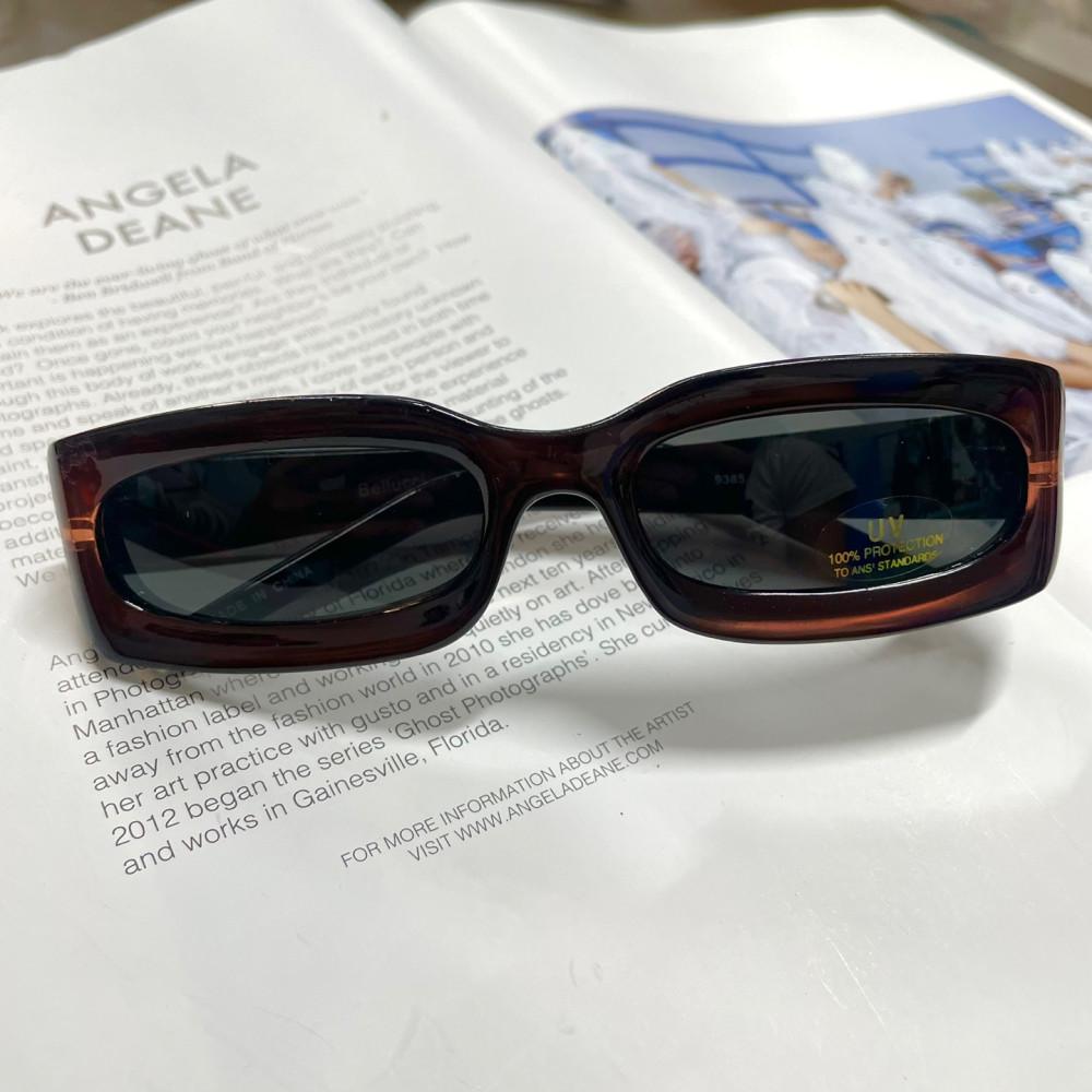 [중고] 빈티지 벨루치 레드 선글라스