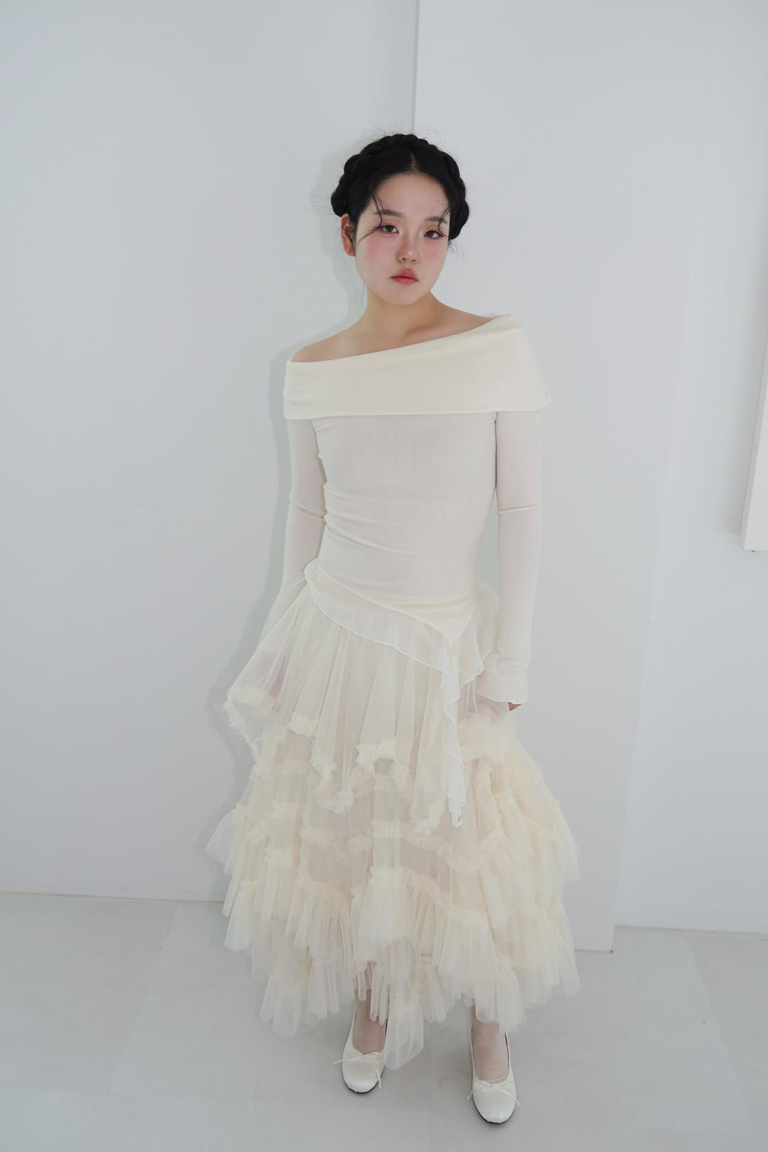 Dena sha frill off-shoulder top