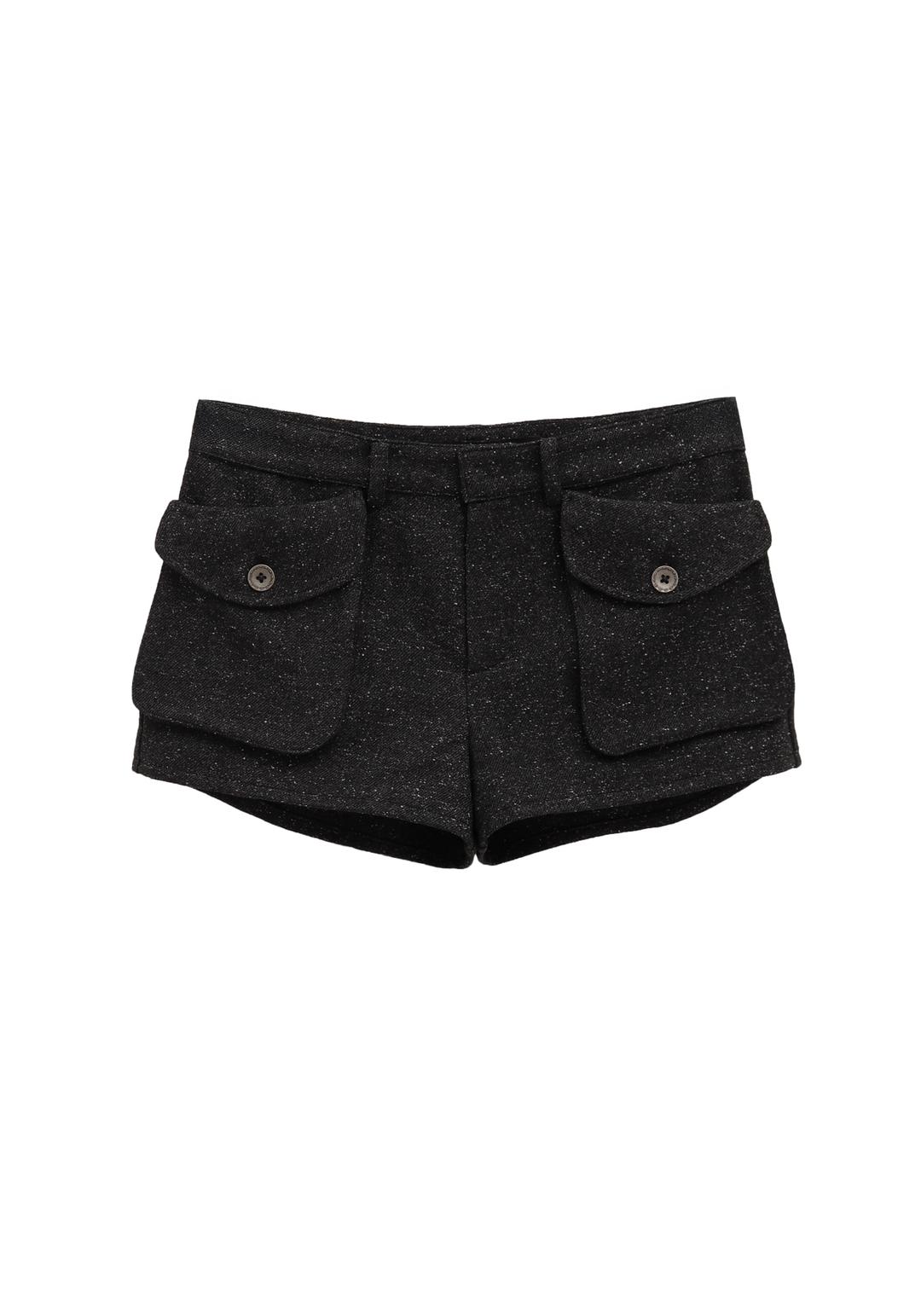 POCKET DETAIL SHORTS