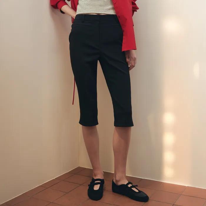 SLIT CAPRI PANTS_BLACK
