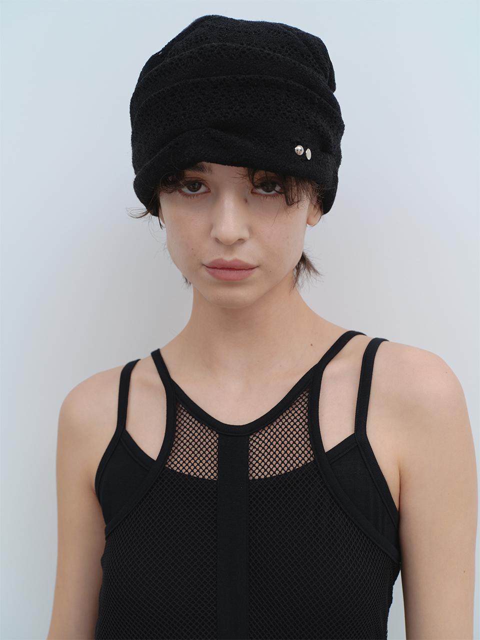 Pointelle Symbol Beanie [Black]