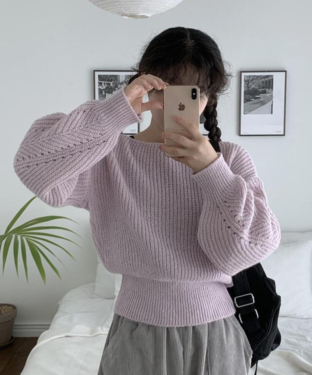 러브앤드팝 고시 알파카 입술니트