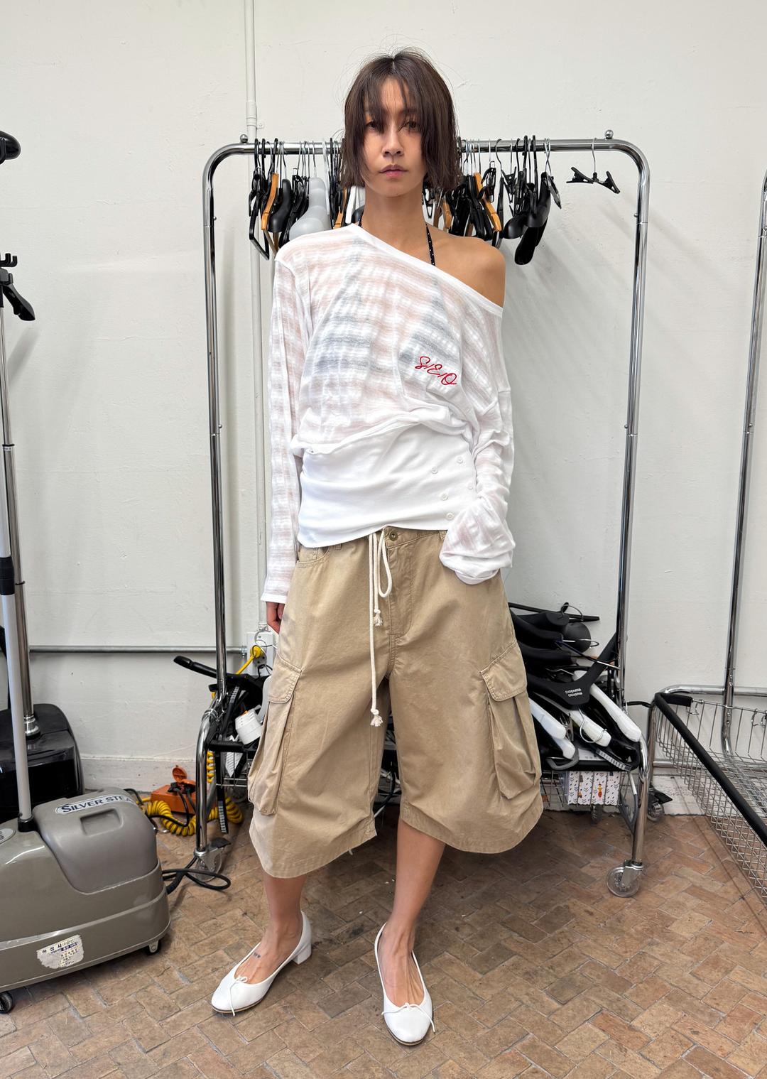 RIBBED HEM OFF-SHOULDER TOP WHITE