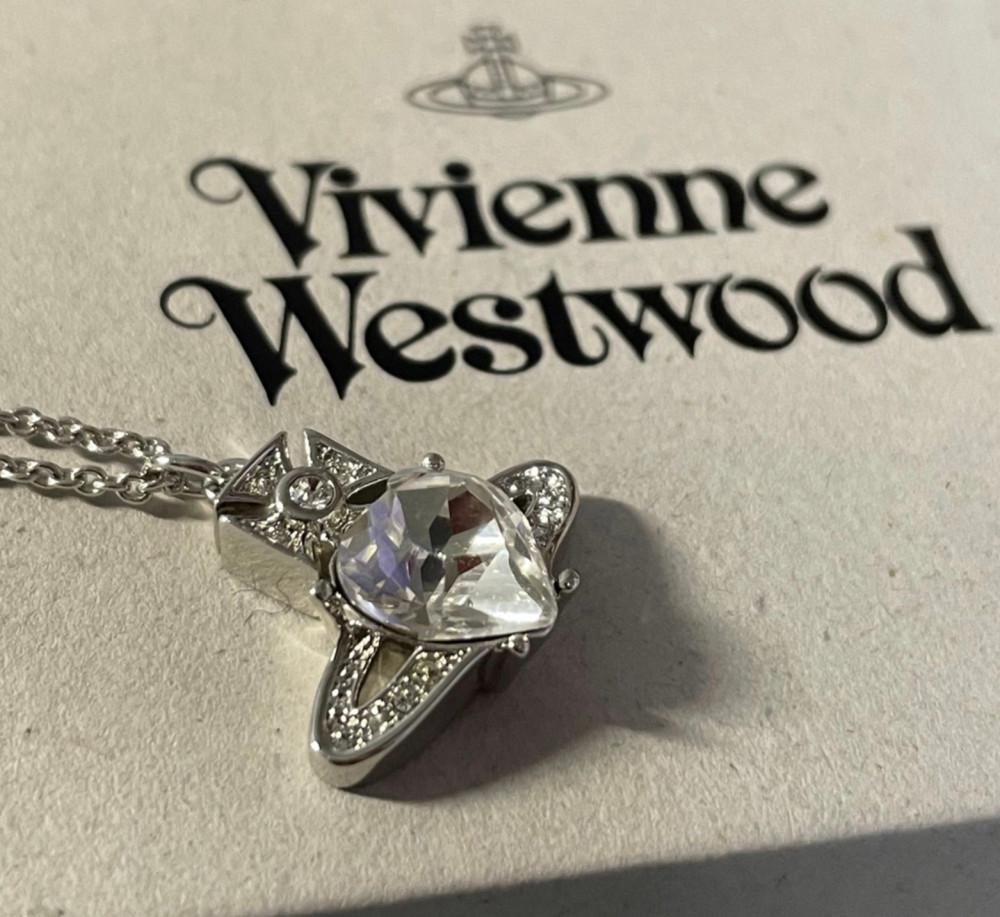 비비안웨스트우드 아리엘라 팬던트 목걸이