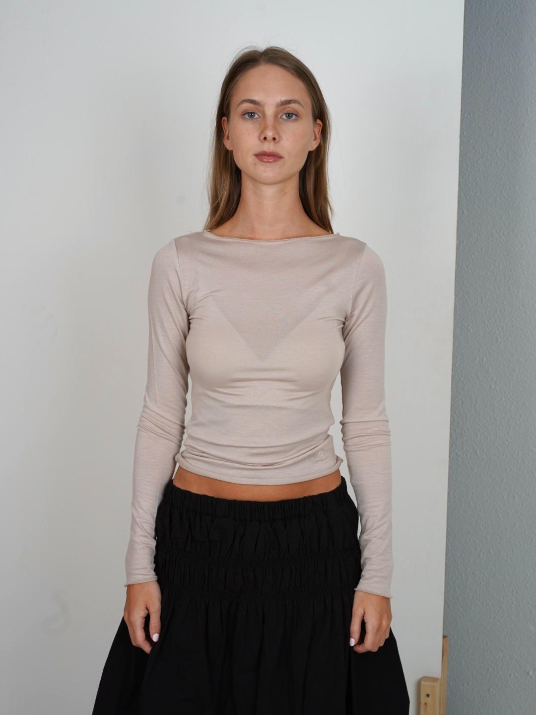 026 Yuca fitted sheer sleeve (Espresso)