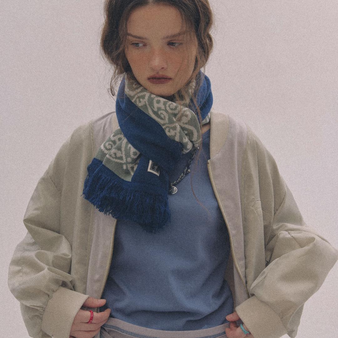 pallette muffler-navy khaki