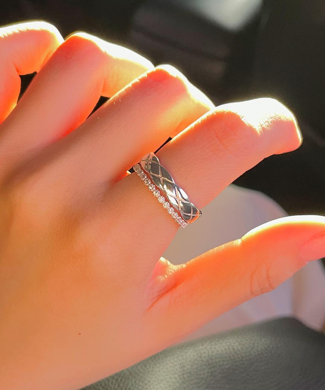 썸원잇 925실버 퀼팅 엠보 4mm 볼륨 쿠션 엄지 검지 반지