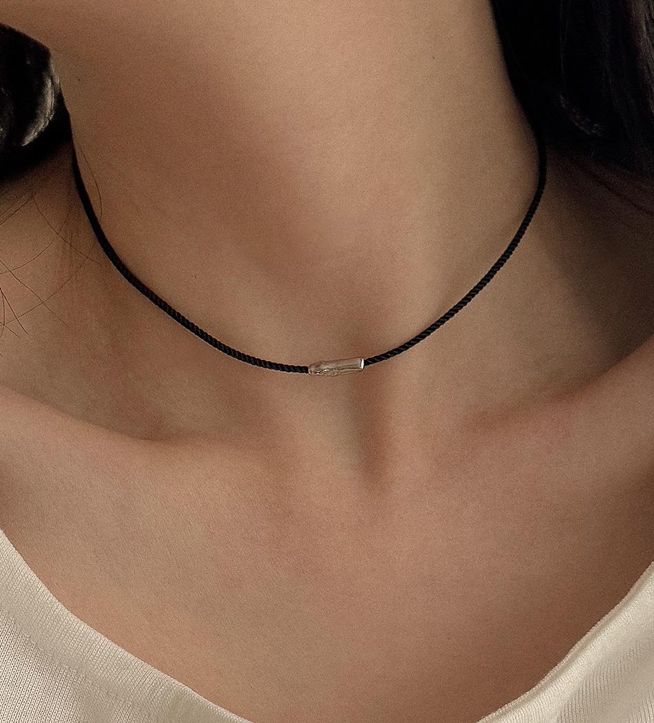 [써지컬] 일자 팬던트 로프 목걸이_NK224