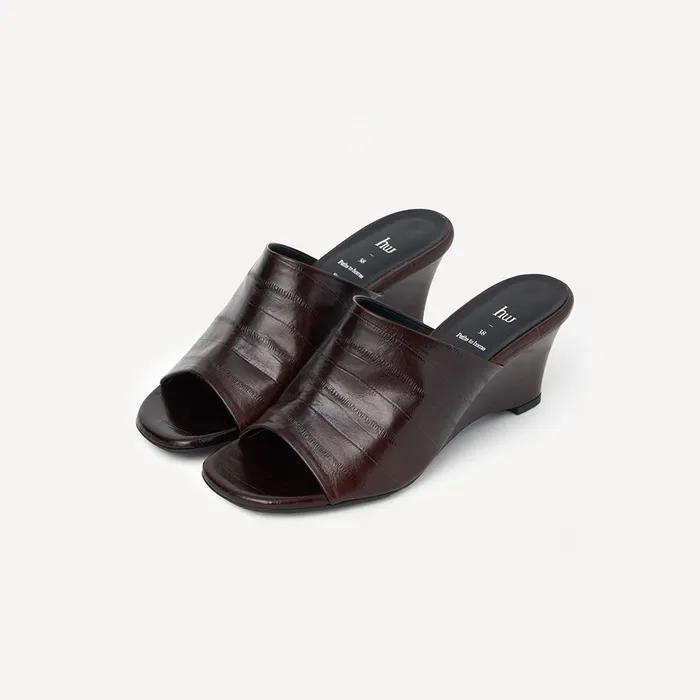 HARI WEDGE HEEL (BROWN)