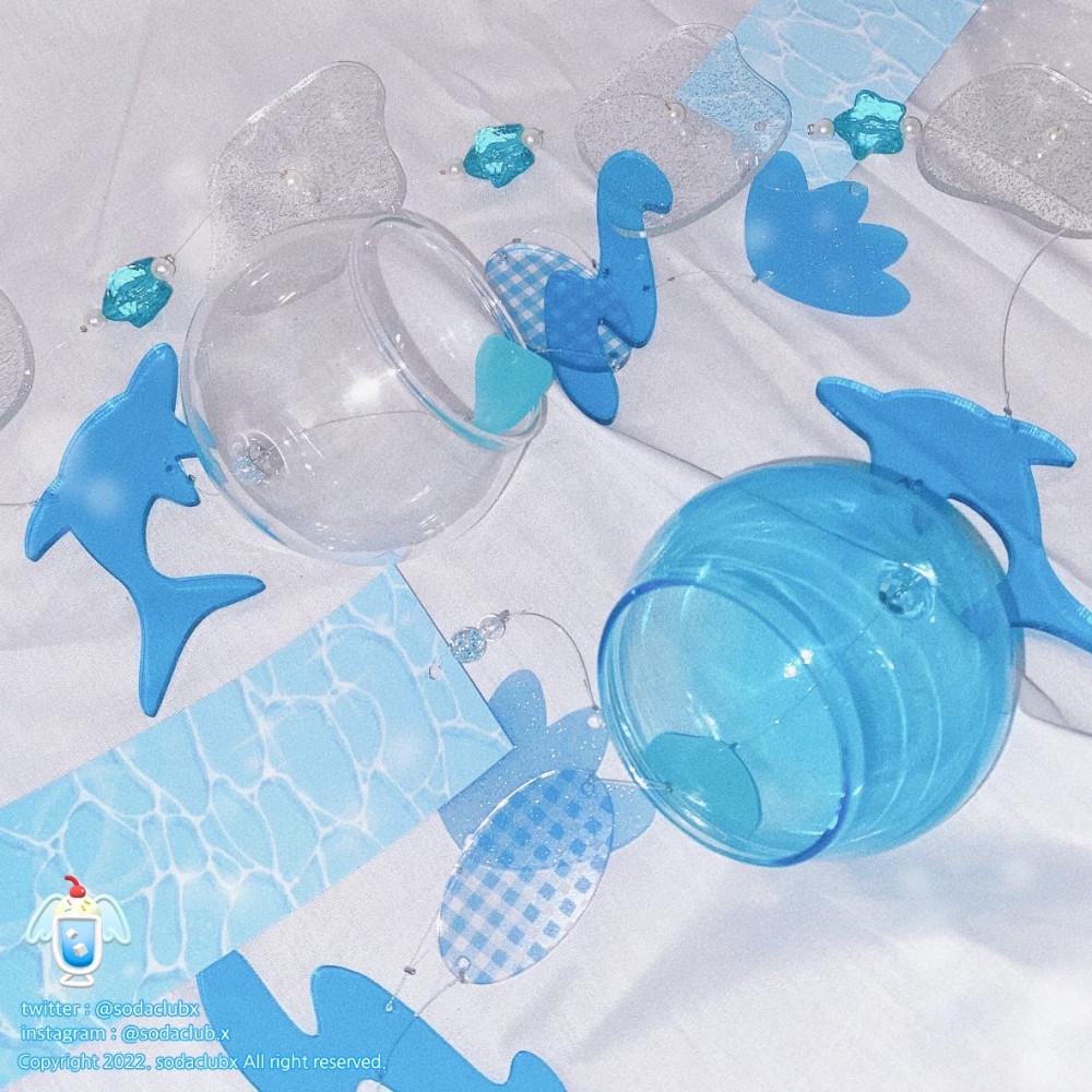 [ 투명 ] 행운의 돌고래 후우링 🐬 아크릴 썬캐쳐