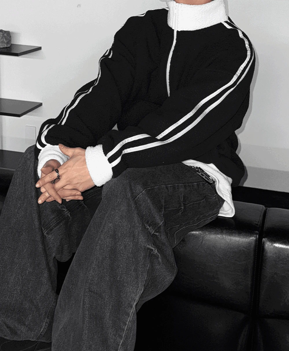 솔티드 트랙 집업