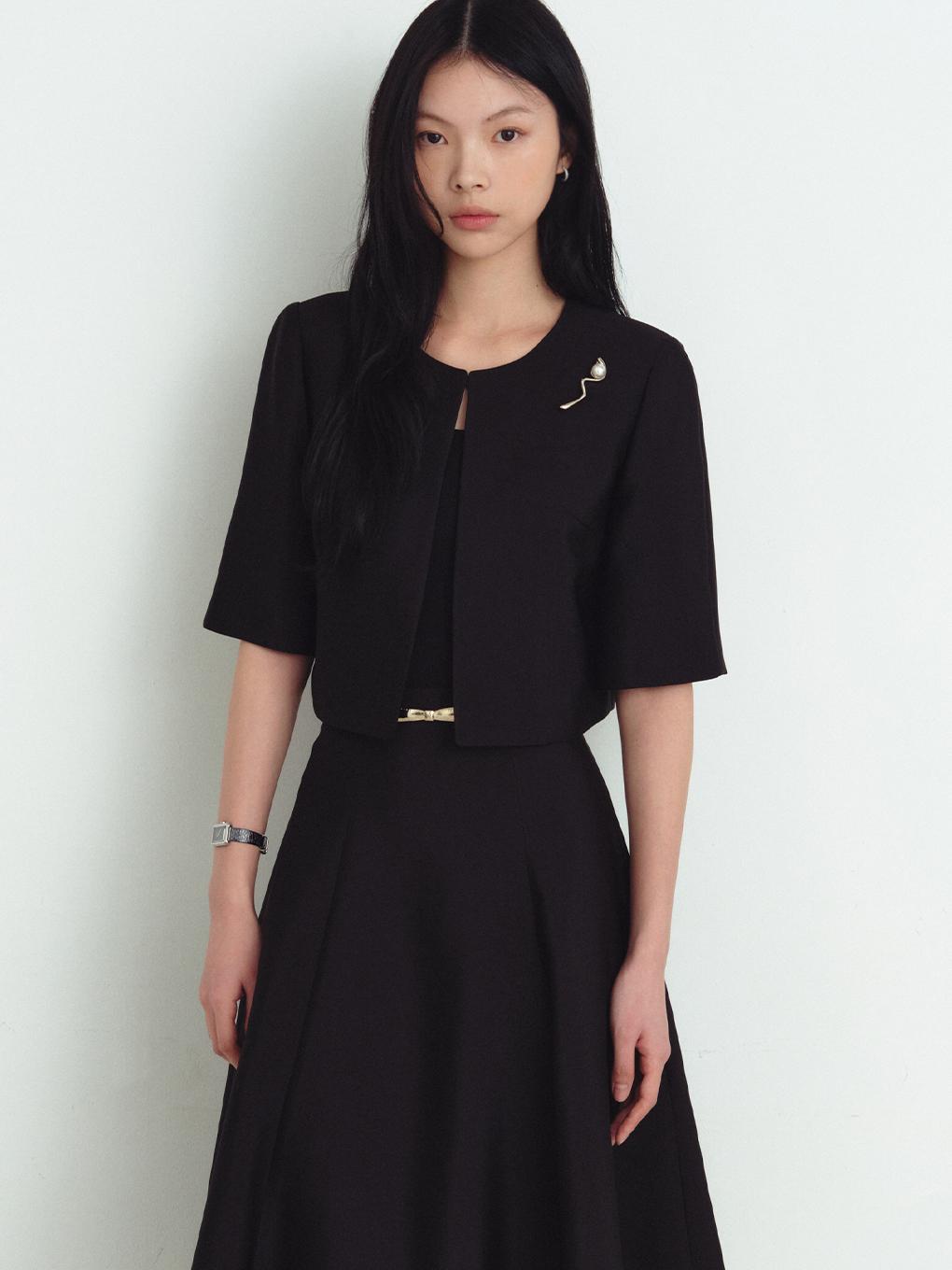 [ONLINE EXCLUSIVE] 반소매 노카라 자켓_J262MSF953