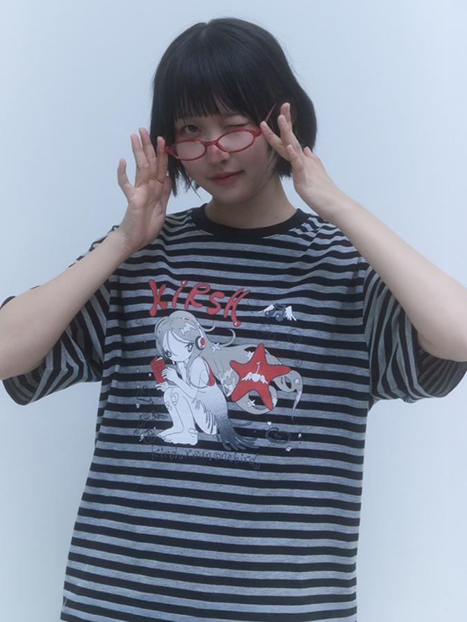 키르시 X 썬원버드 스트라이프 루즈핏 티셔츠 [블랙]