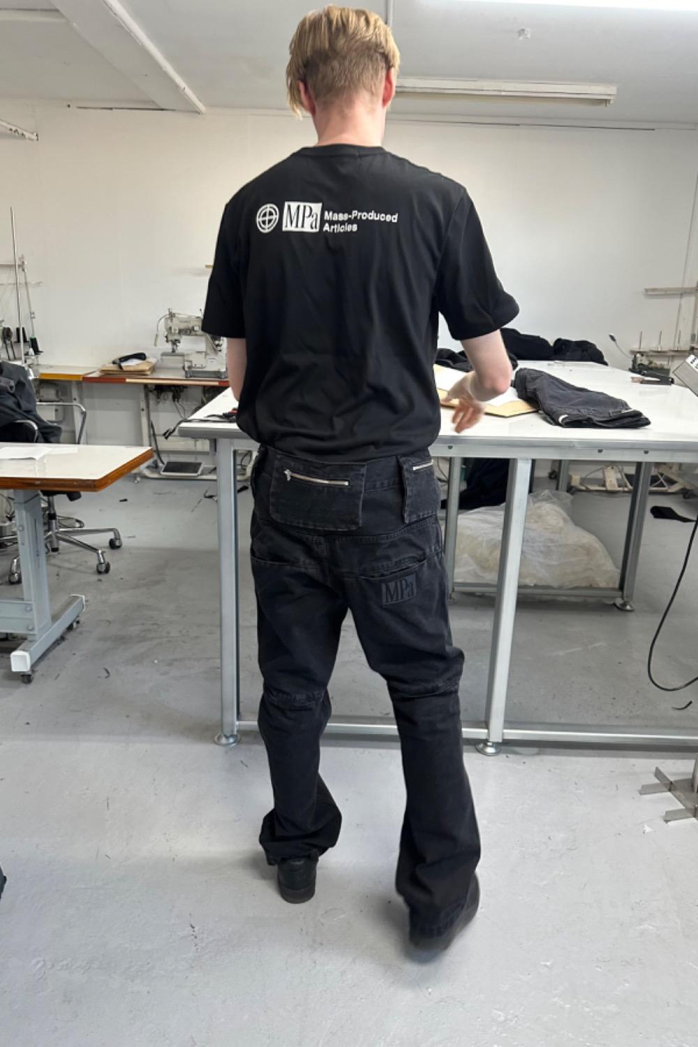 MPa BAG PANTS (BLACK)