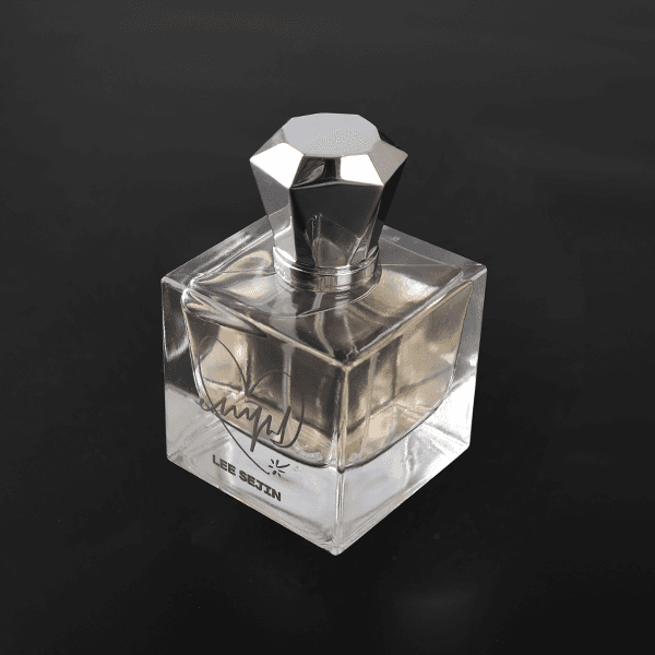 [굿즈] 데뷔 못 하면 죽는 병 걸림 -  이세진 향수 EDP 50ml