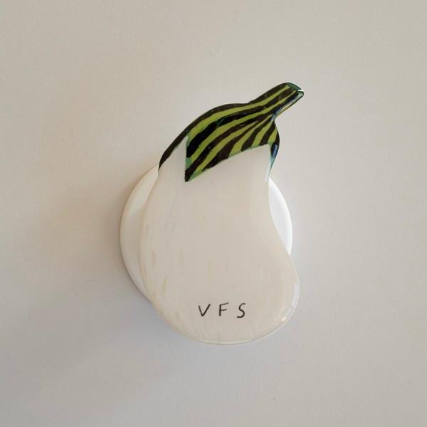 MAGSAFE WHITE EGGPLANT PHONE GRIP