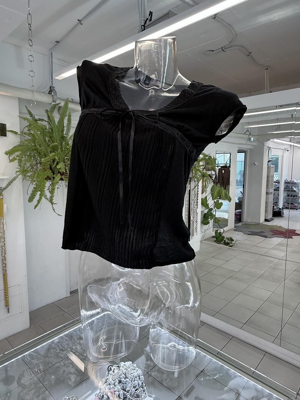 lace trim top