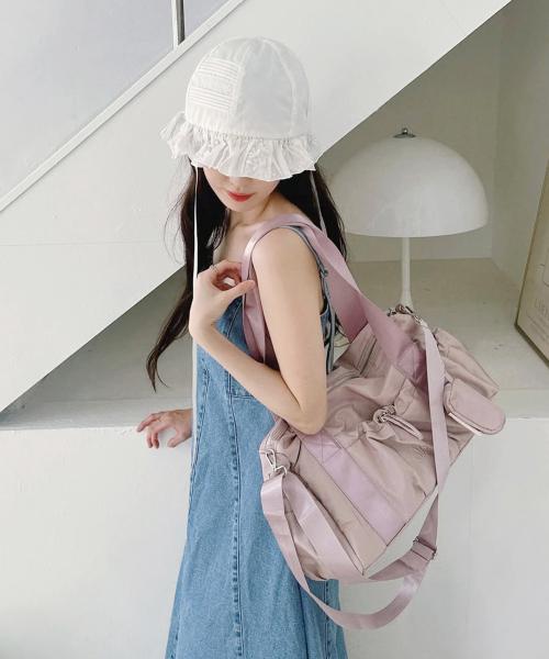 마스마룰즈(MASMARULEZ) [파우치세트] glossy shoulder duffel bag_Lilac pink - 사이즈 & 후기 | 무신사