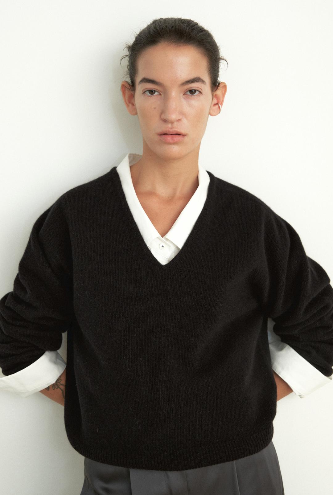 LIMETTE SWEATER ( BLACK )