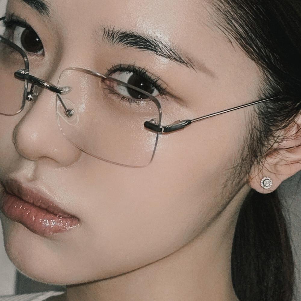 무테 안경 긱시크 블루라이트 안경 패션 오버사이즈 사각 여성