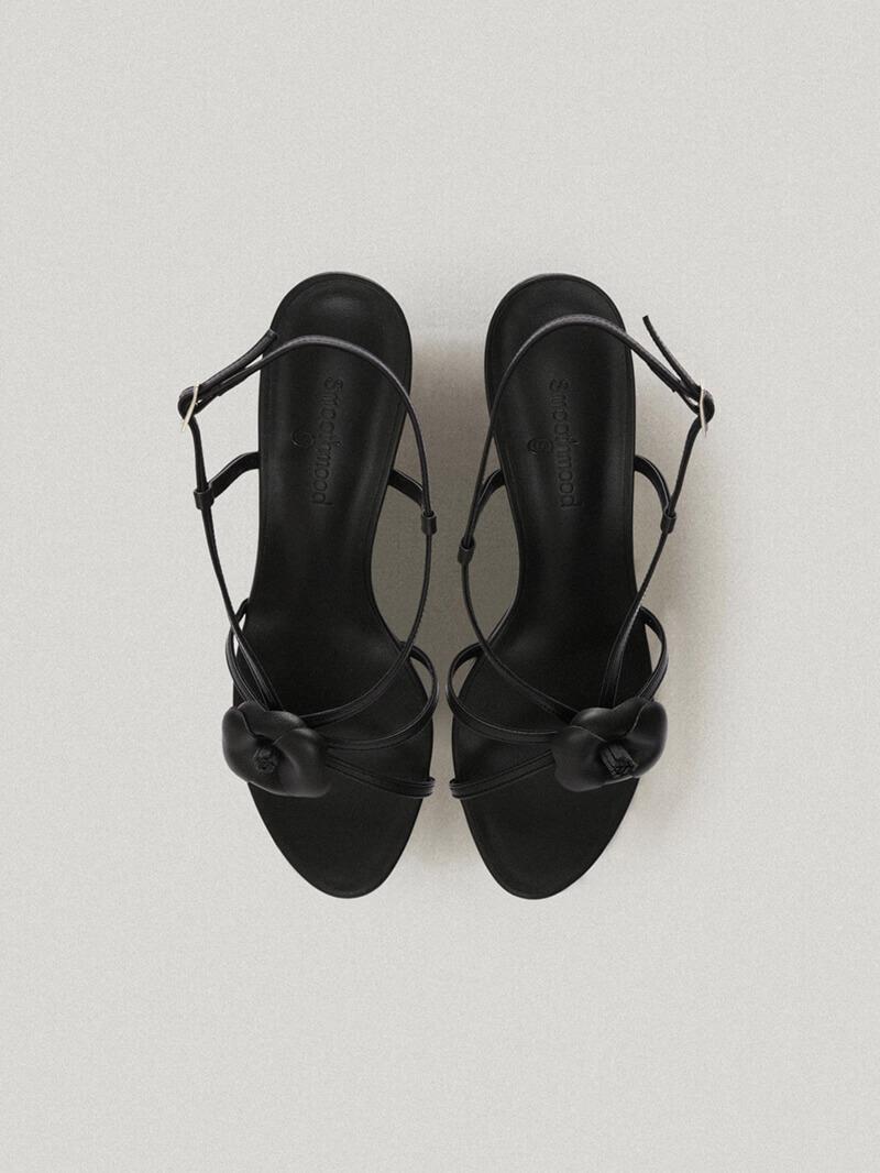 Black Cordelia Flower Sandal