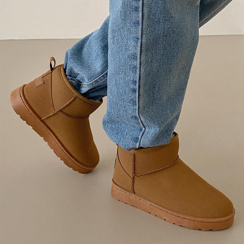 곰블리 [단독] 주문폭주🤎 베어 숏 어그 부츠 키높이 통넓은 통굽 플랫폼 퍼 스웨이드 연말룩 털신 방한 화 (3cm,4cm) (겨울/노르딕/한파/데이트/데일리/롱/미들)