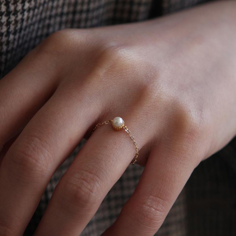 14k gold pearl chain ring