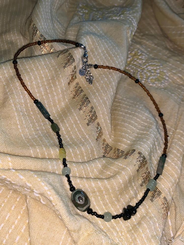 iwa stone necklace (1color)