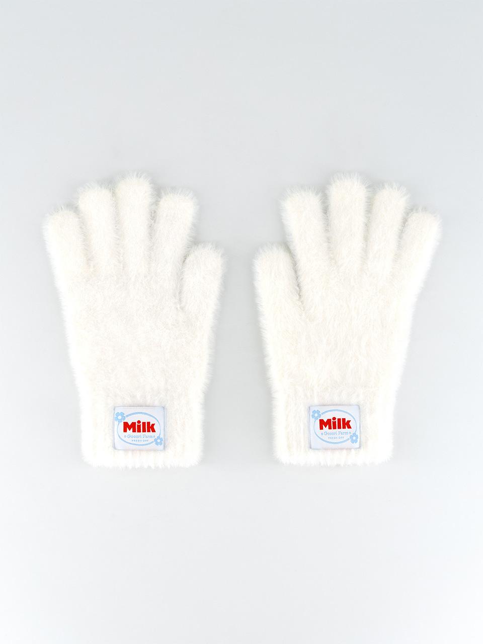 Fuzzy Milk Gloves