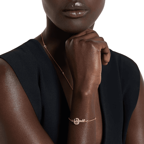 크리스털 디테일의 더블 G 키 팔찌