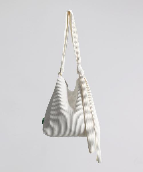 매듭 박스핏 쇼퍼백 58 플리츠 주름 - ivory