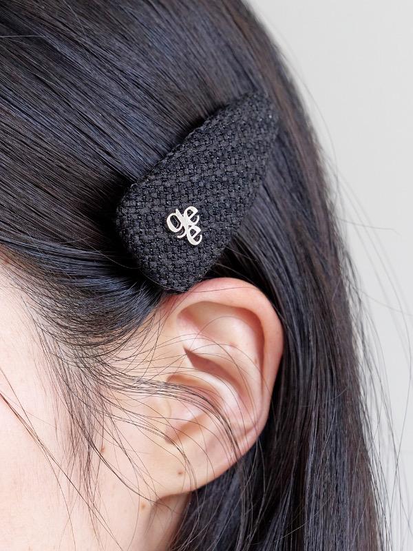 tweed logo hair pin - black