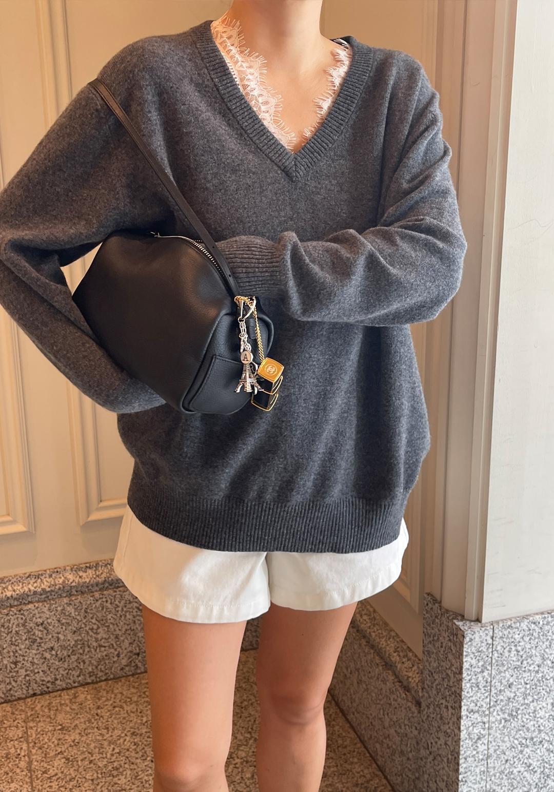 [슈퍼파인 울 100] 딥 브이넥 루즈핏 니트(3col)