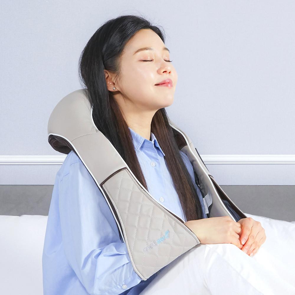 휴플러스 무선 목 어깨 안마기 마사지기 Cordzero-750
