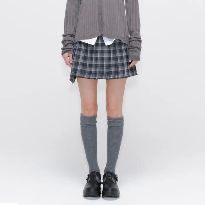 Pocket layered check skirt CHARCOAL