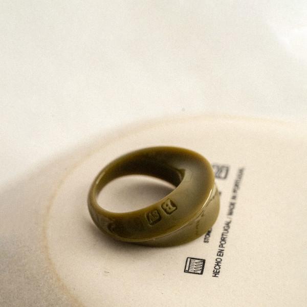 ORA FORMICA (OLIVE)