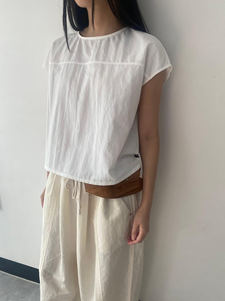 미엔느 / 하우스 크롭 블라우스 (3col)