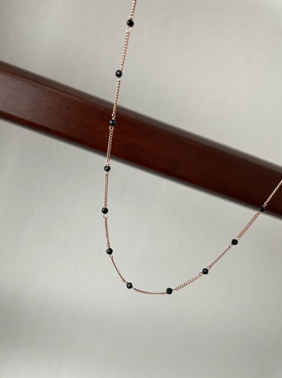 스피넬 스톤 목걸이