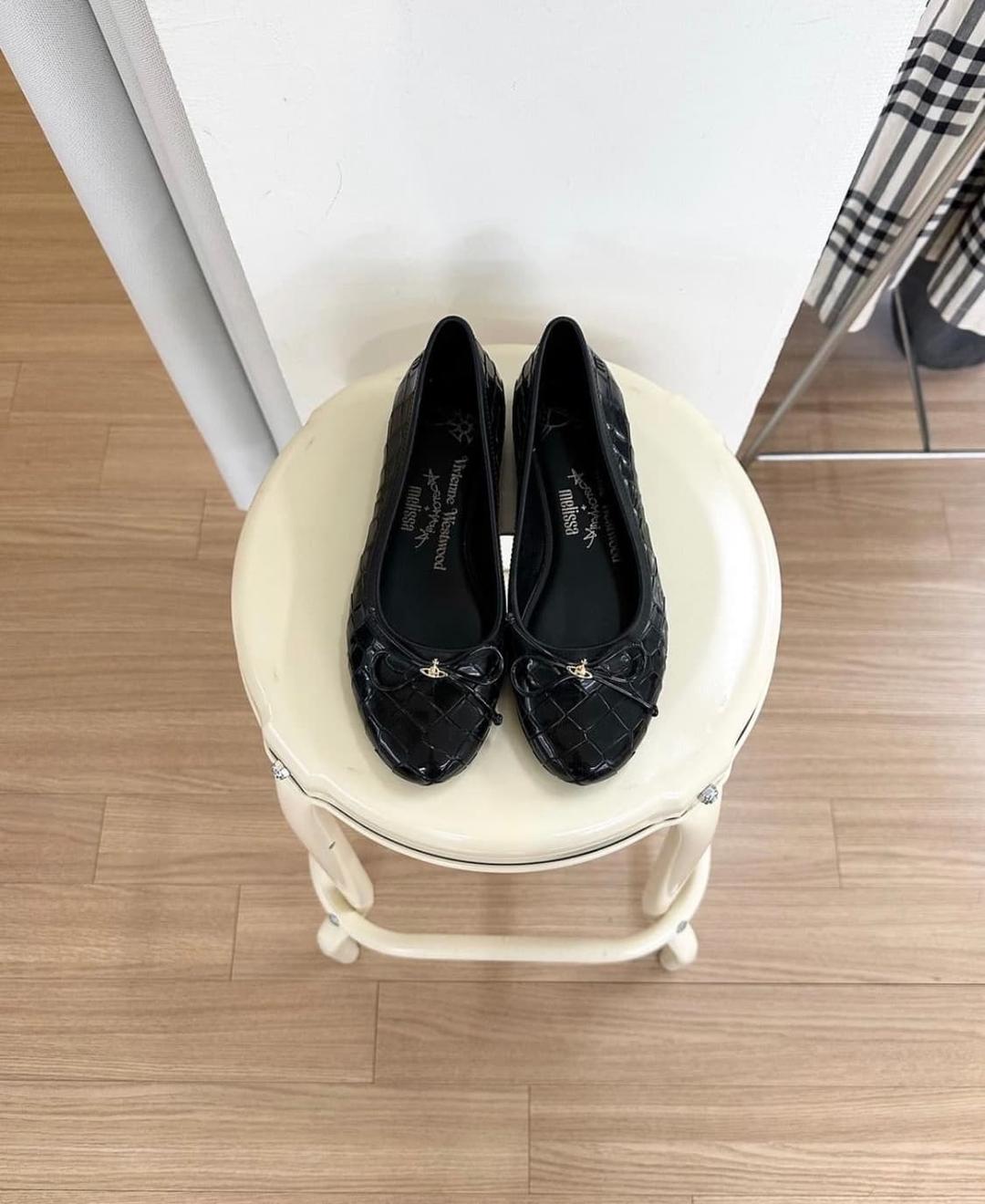 비비안웨스트우드 멜리사 리본 플랫슈즈 | 후루츠패밀리