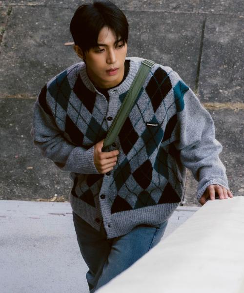 Round-Neck Argyle Cardigan (GREEN)