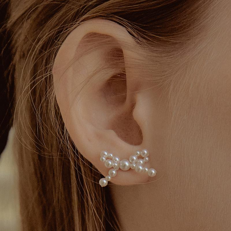 [10/10일 에약배송] Lovely Pearl Ribbon Earring EC1952