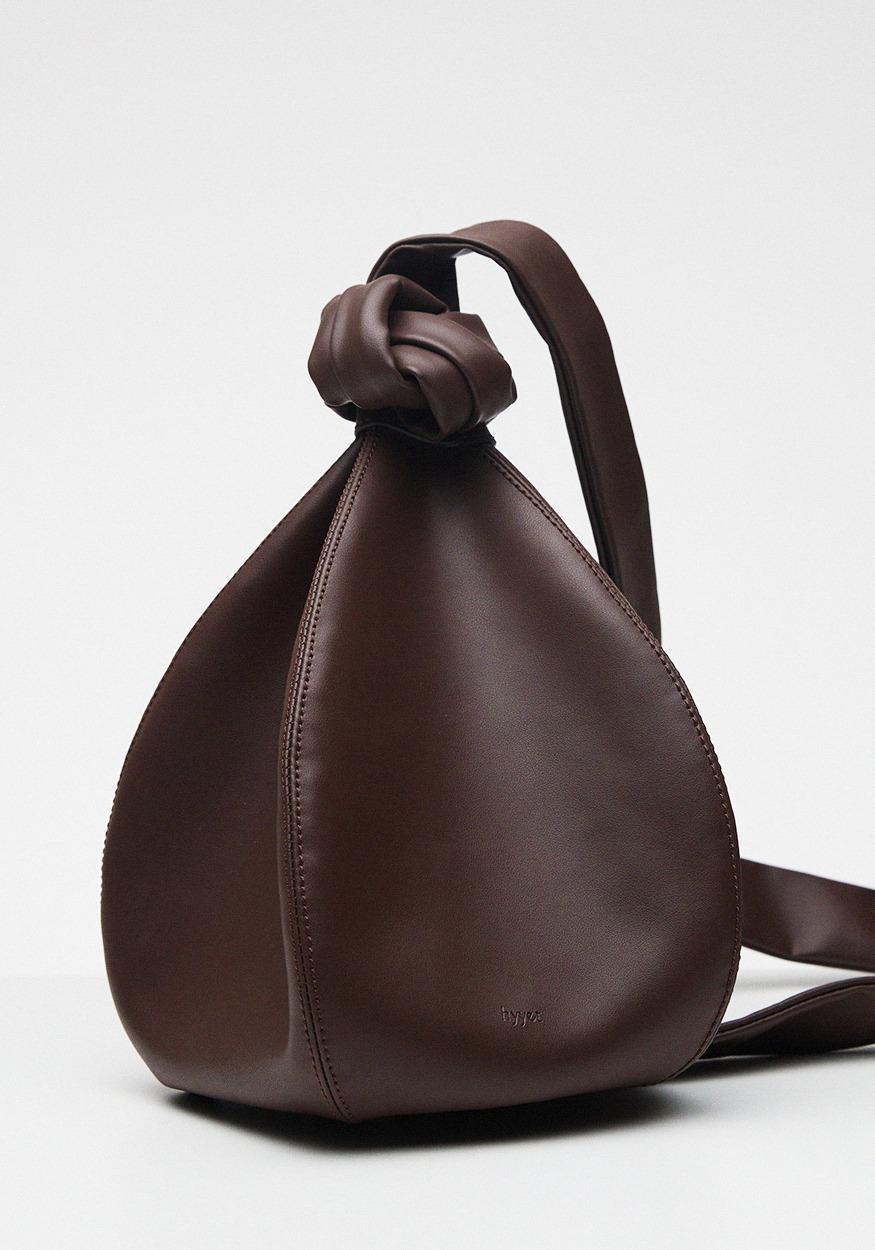 Amphora bag Brown(2차입고)