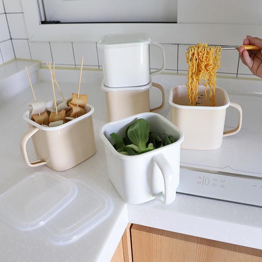 계량눈금 손잡이 법랑 보관 용기 캐니스터 1.5L