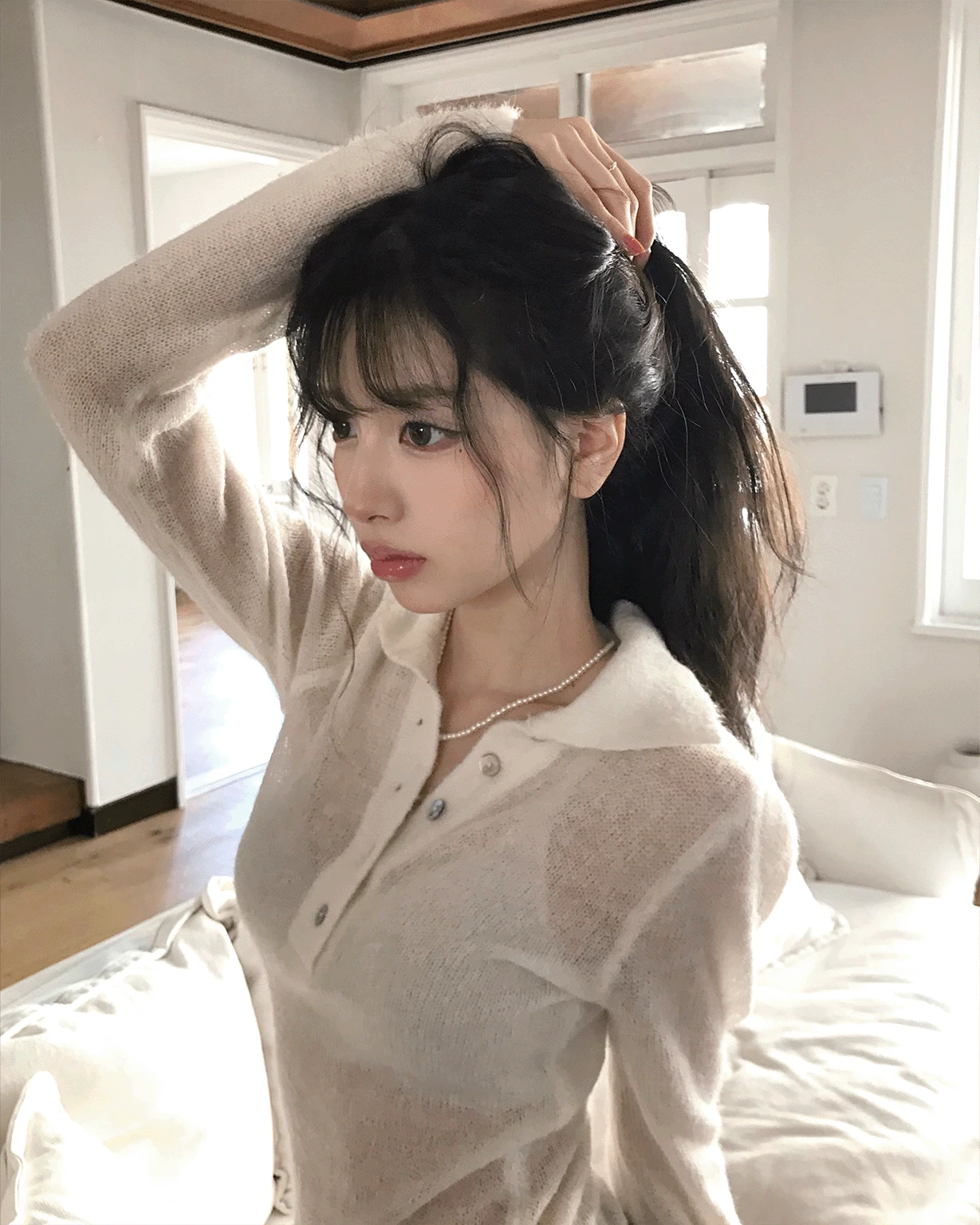 [ 성수동 기본템 mood ] 폴키 WOOL 시스루 헤어리 카라 NT