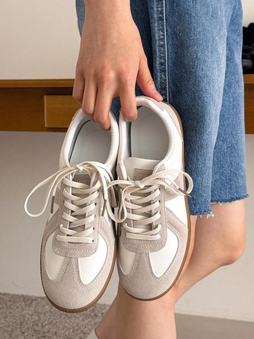 에브리데이 로딘 빈티지 독일군 키높이 스니커즈  ED2523