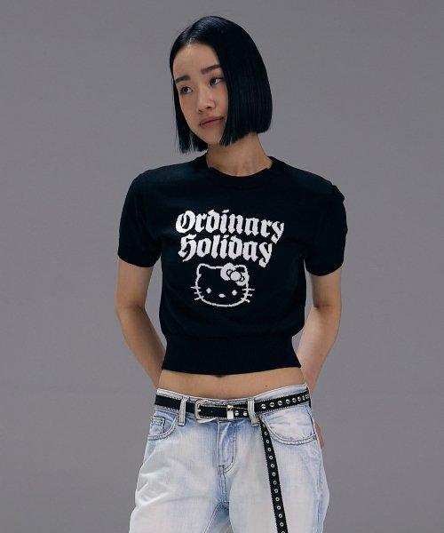 [오디너리 X 헬로키티] 자카드 하프 슬리브 니트 [BLACK]
