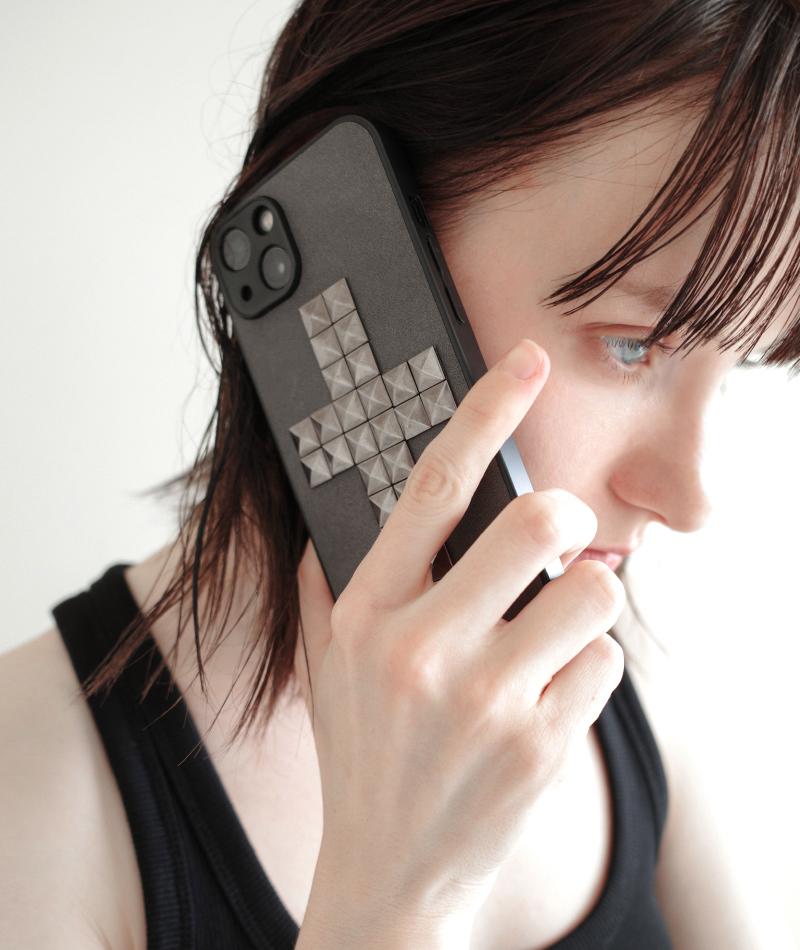 stud phone case