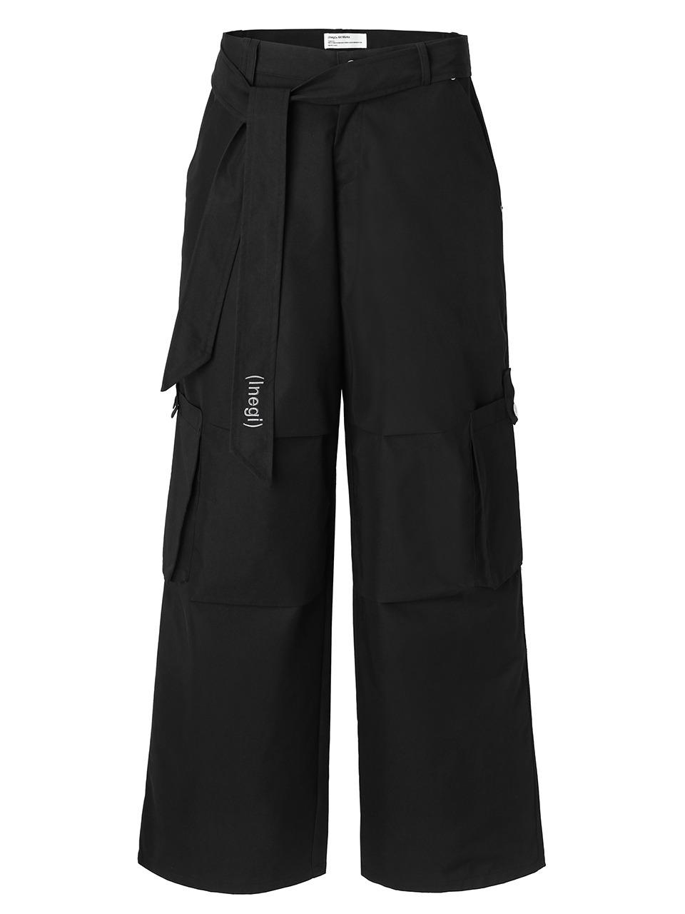 Belted Cargo Trousers (black)